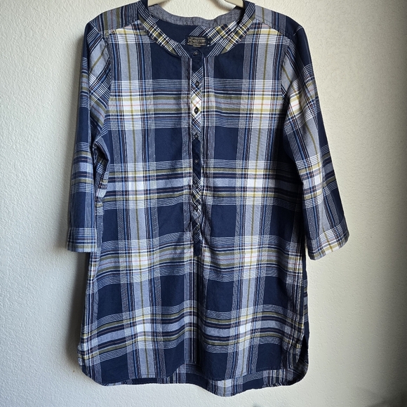 Pendleton Navy  Plaid Shirt sz  L - Picture 1 of 5